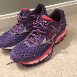 Mizuno Wave Inspire 12